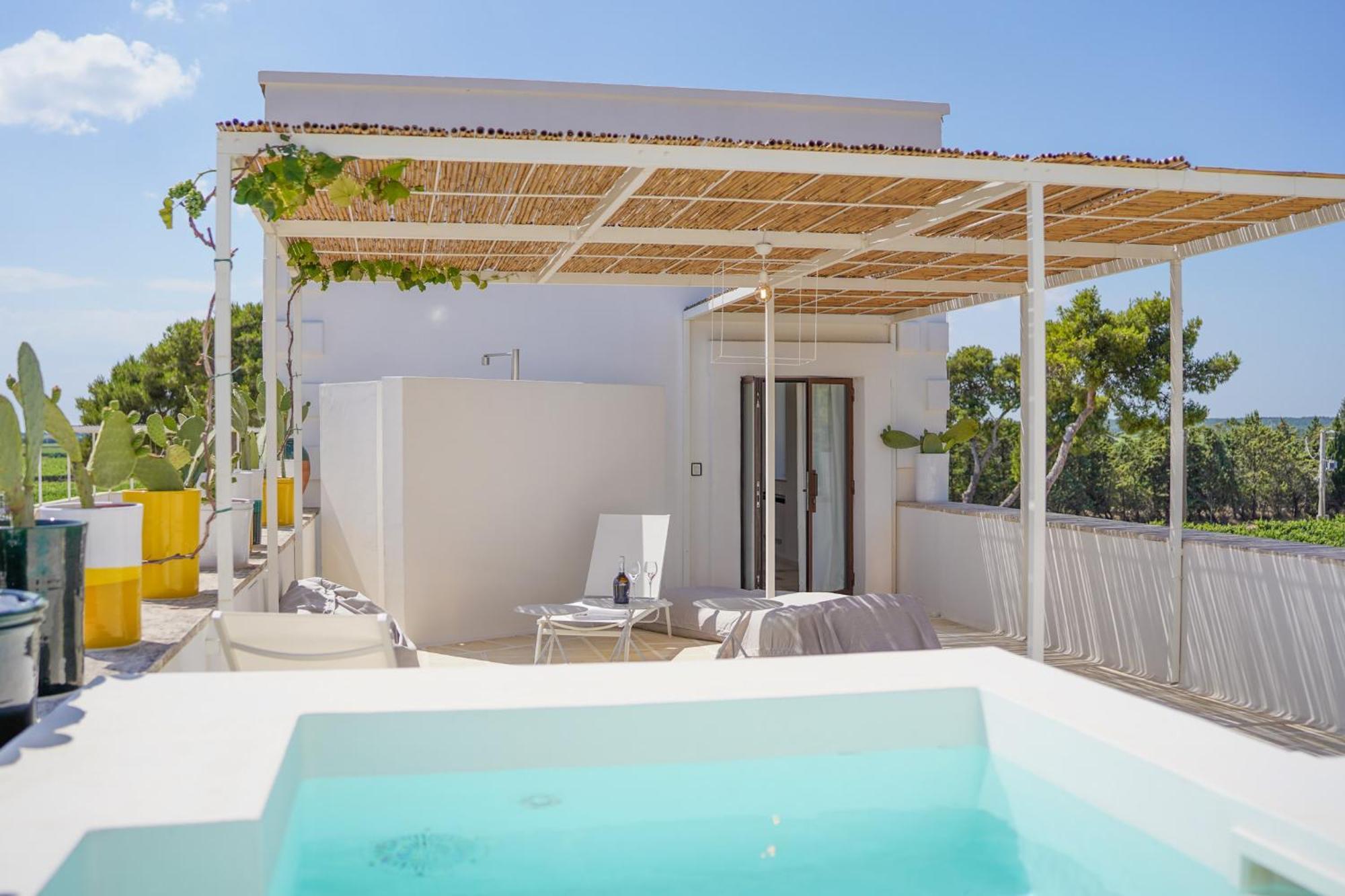 Emera Wine Resort By Raro Villas Lizzano  Exterior foto